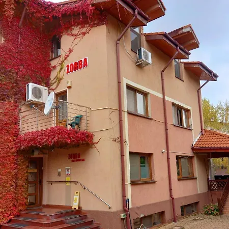Zorba Guest house 3*