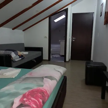 Zorba 3* Bucharest