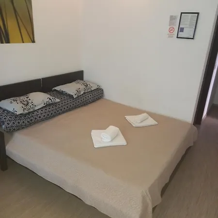 Zorba Guest house 3*